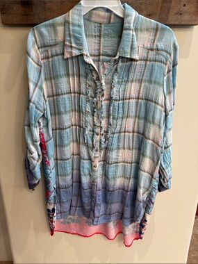 Women's Light Blue Plaid Ruffle-Front Tunic Top with Colorful Back SZ Large